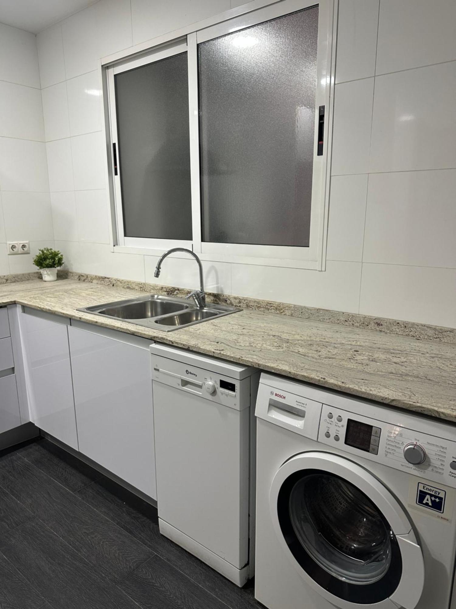 Apartment Rambla Flat 10 *