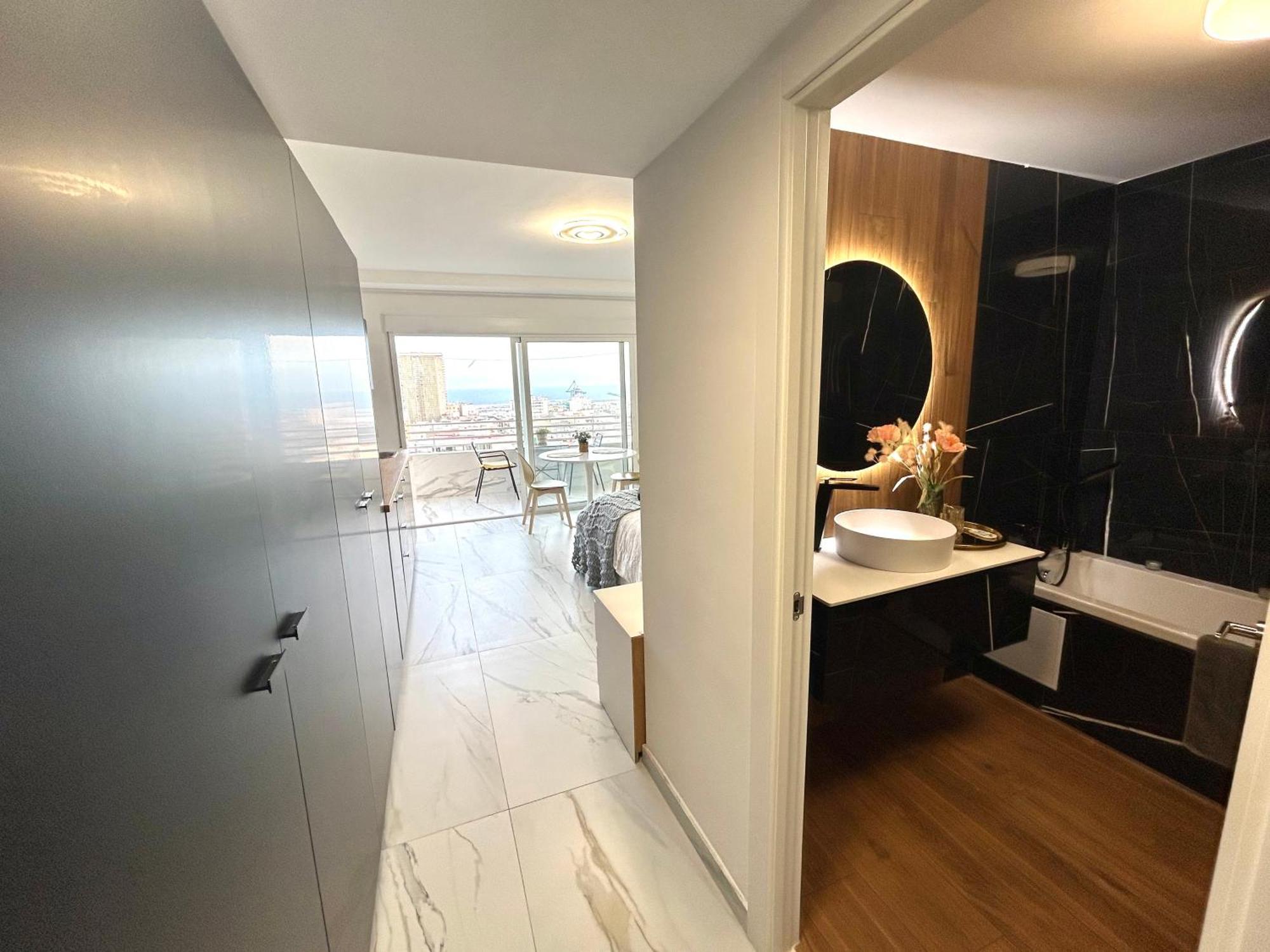 Chill Out Jacuzzi & Sea Views Huoneisto *