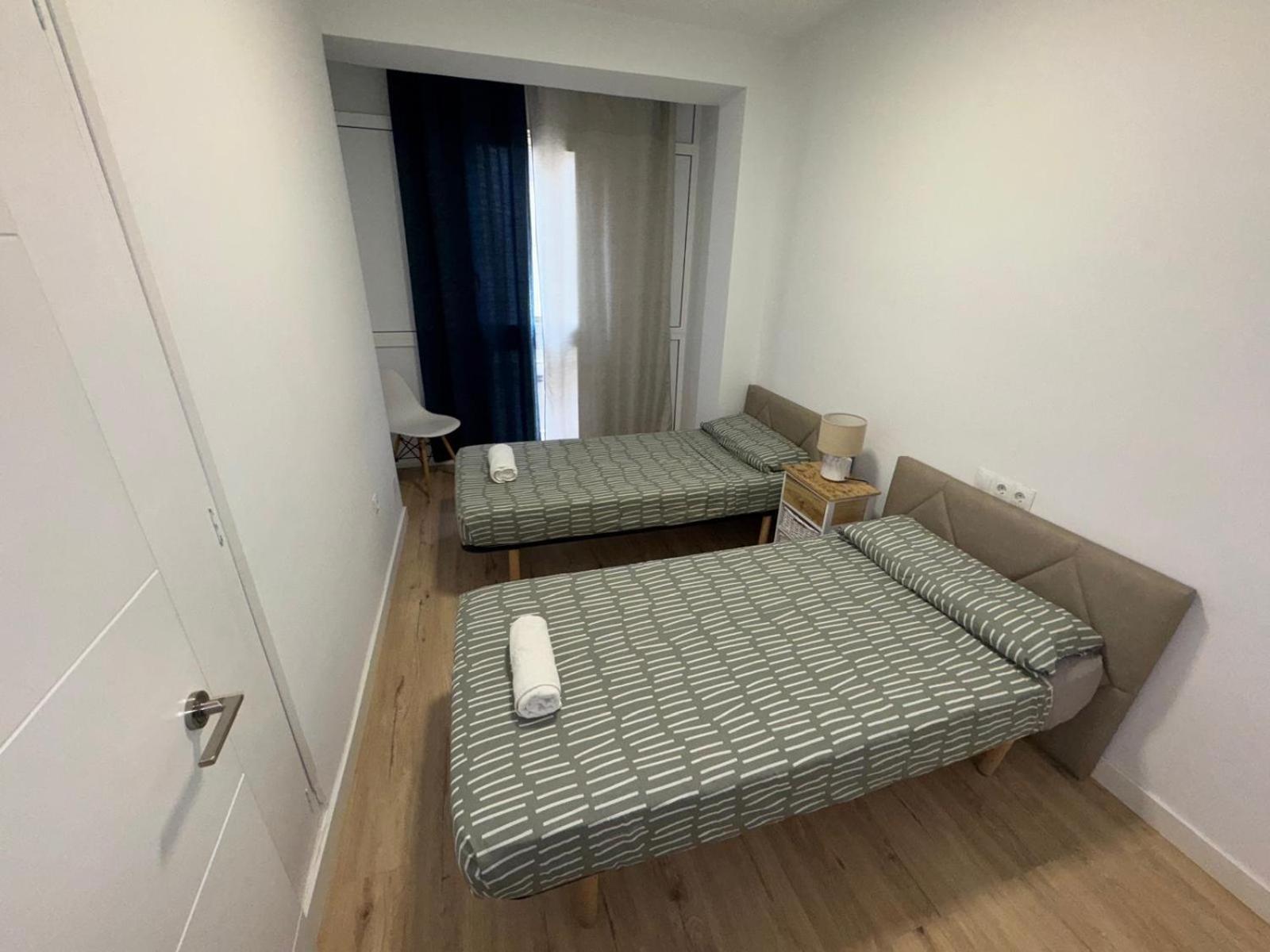 Playa Postiguet Apartment