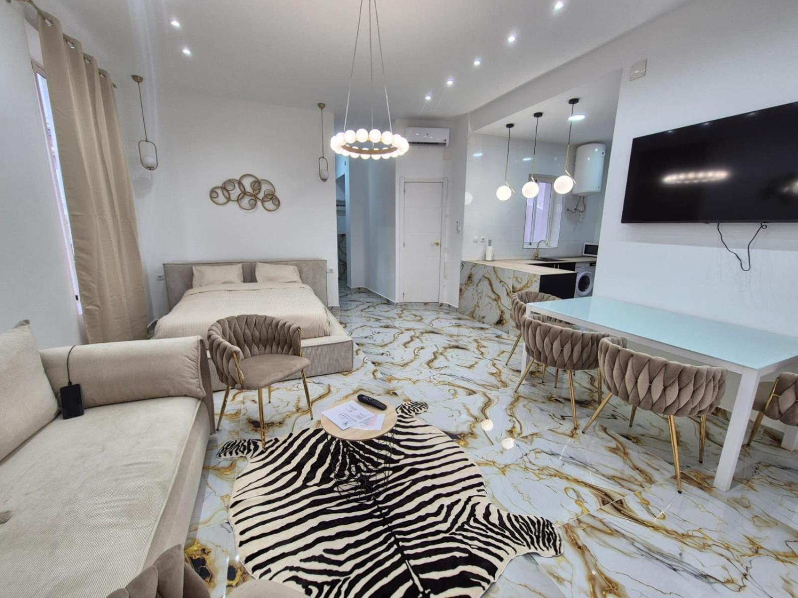 Downtown Apartment