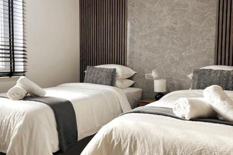 Seaside Comfort For Family Adventures *