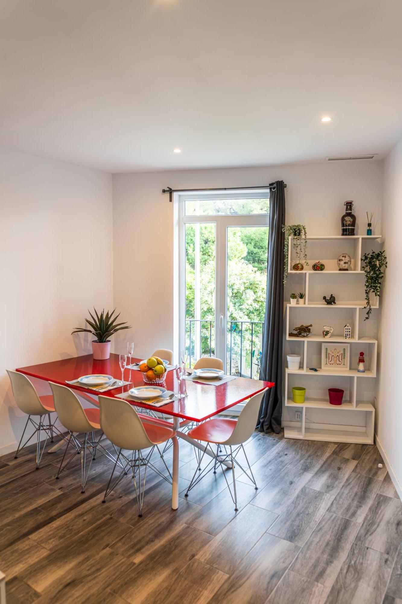 Casas 349h Centre Second Floor *