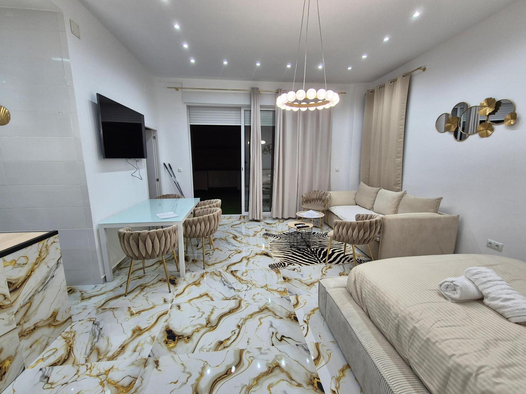 Downtown Apartment Alicante