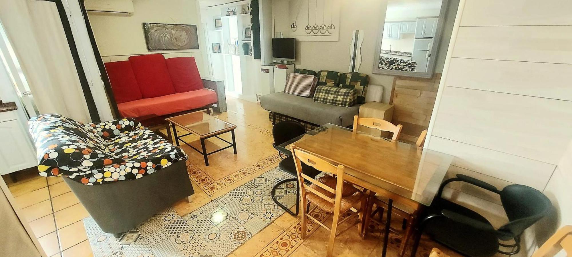 Comfortable In 78 M² With View Apartment