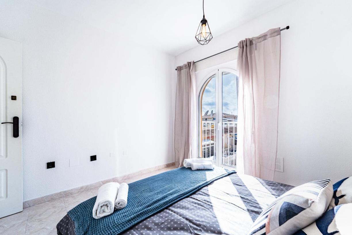 Exclusive Townhouse - Rooftop, Garden & Stunning Views Holiday home *