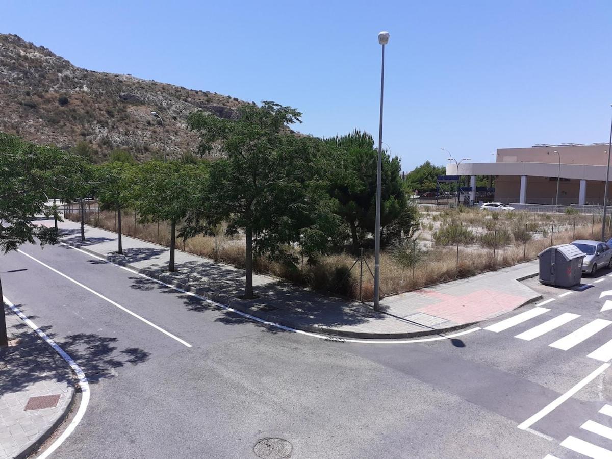 Privileged Setting Close To Plaza Mar 2 Alicante