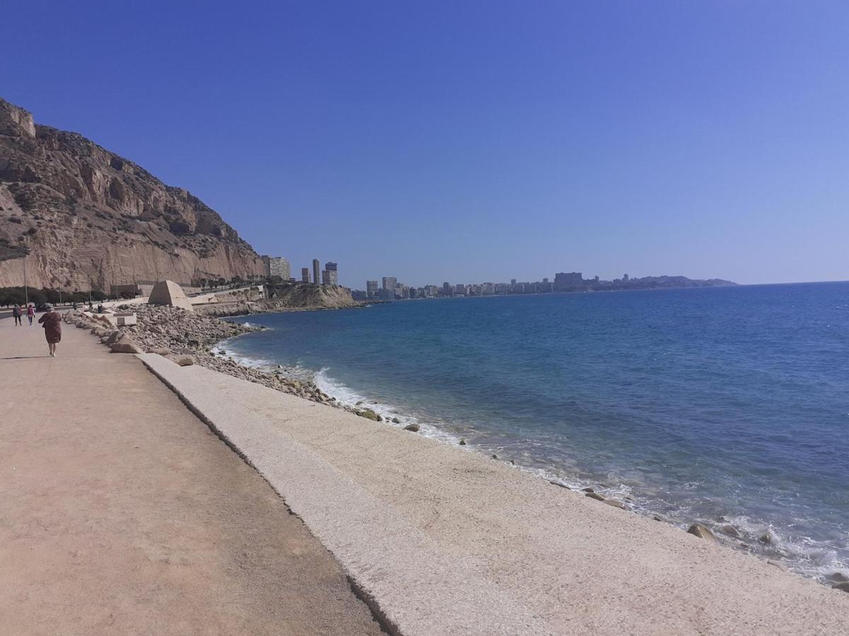 Privileged Setting Close To Plaza Mar 2 *