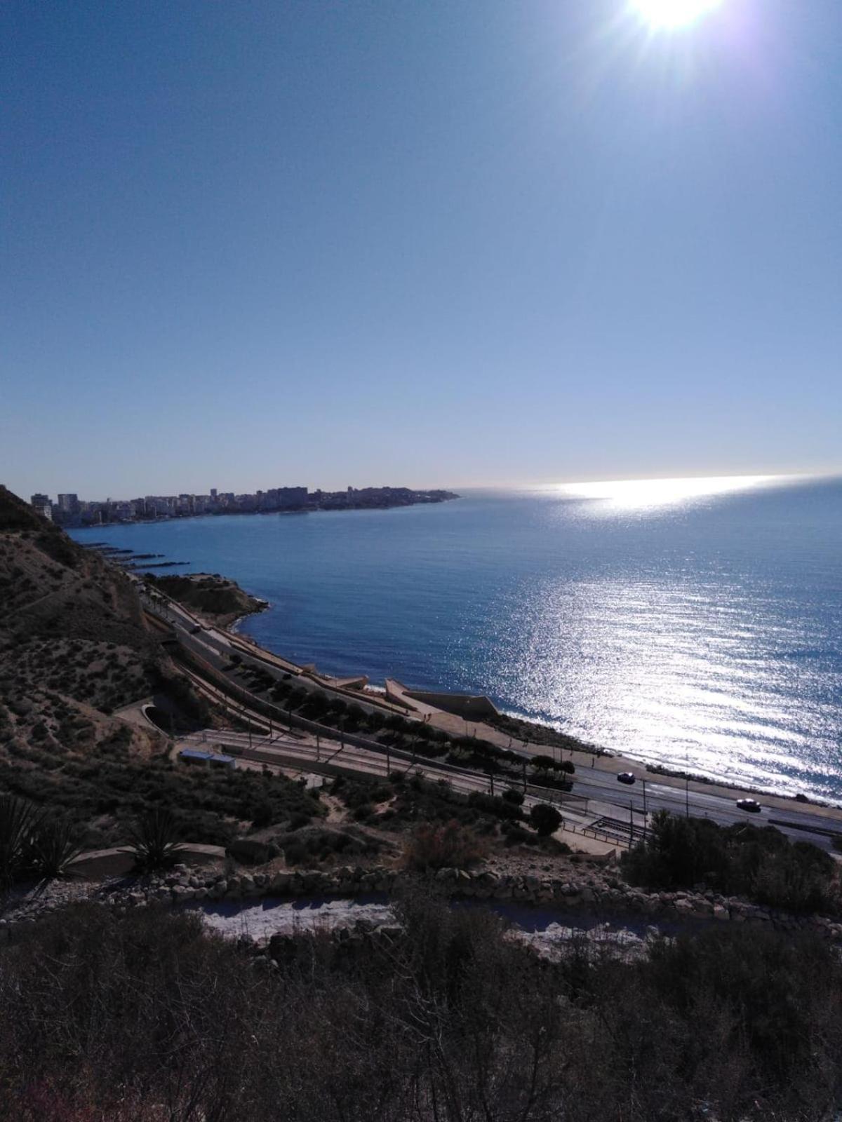 Privileged Setting Close To Plaza Mar 2