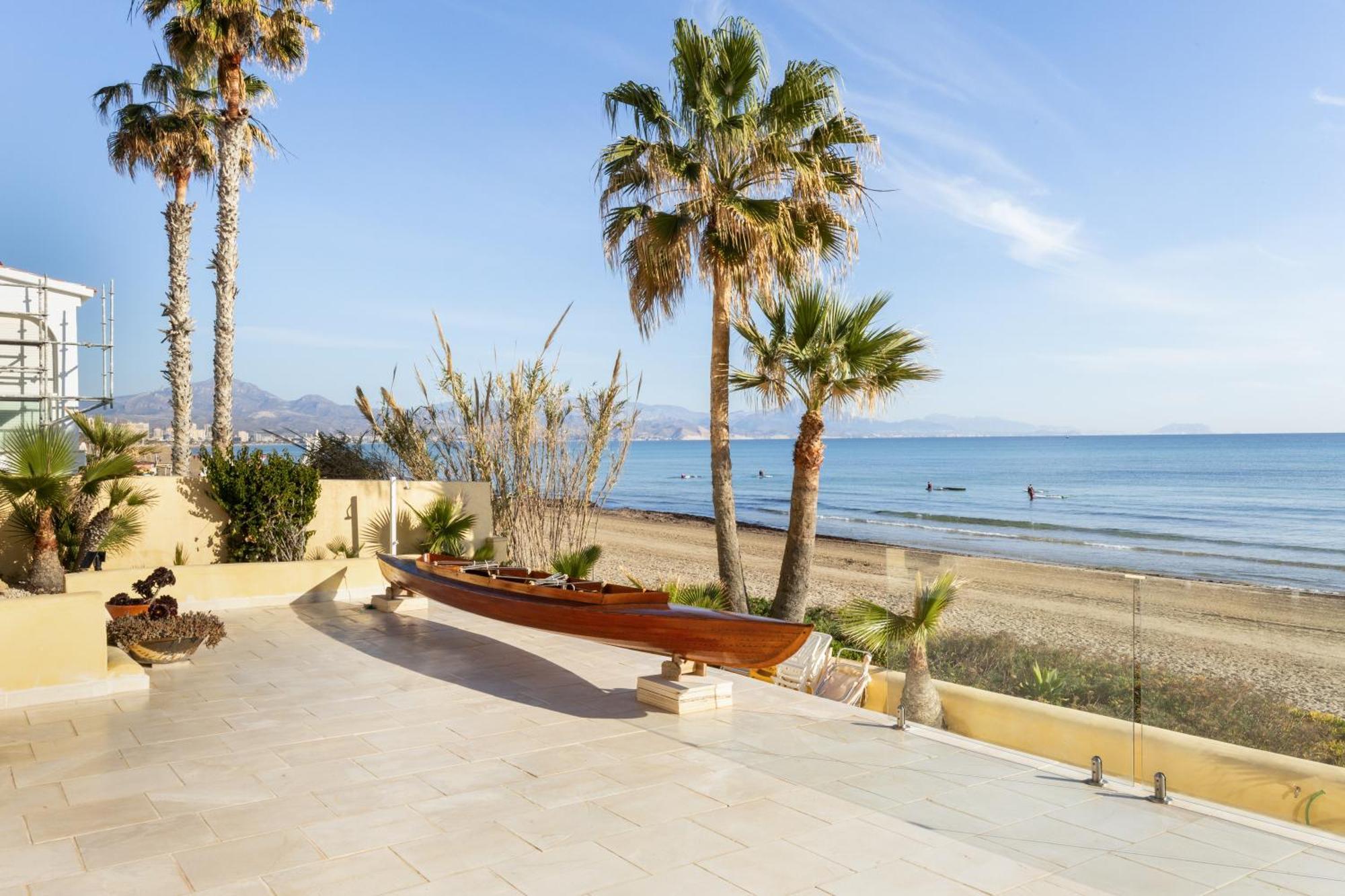 Apartment Maravilloso Amanecer Cabo A Pie De Playa Y Mar En Roquetes *