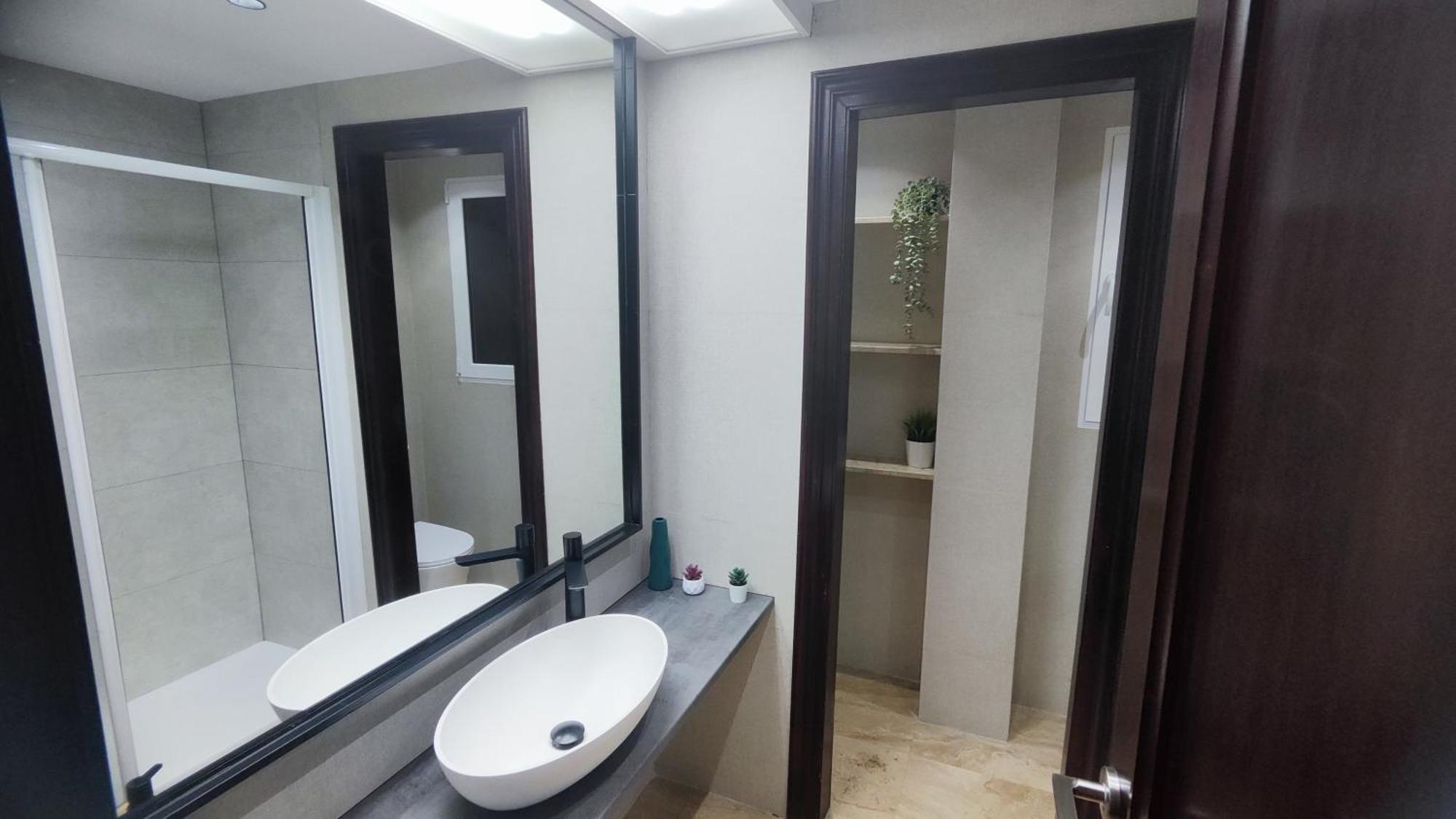 Seaviews Luxury Apartment