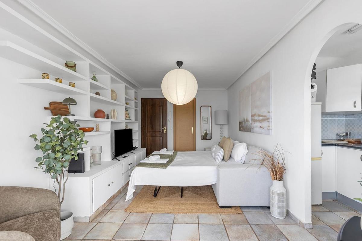 Paradise Retreat With Sea View & Ac Apartment