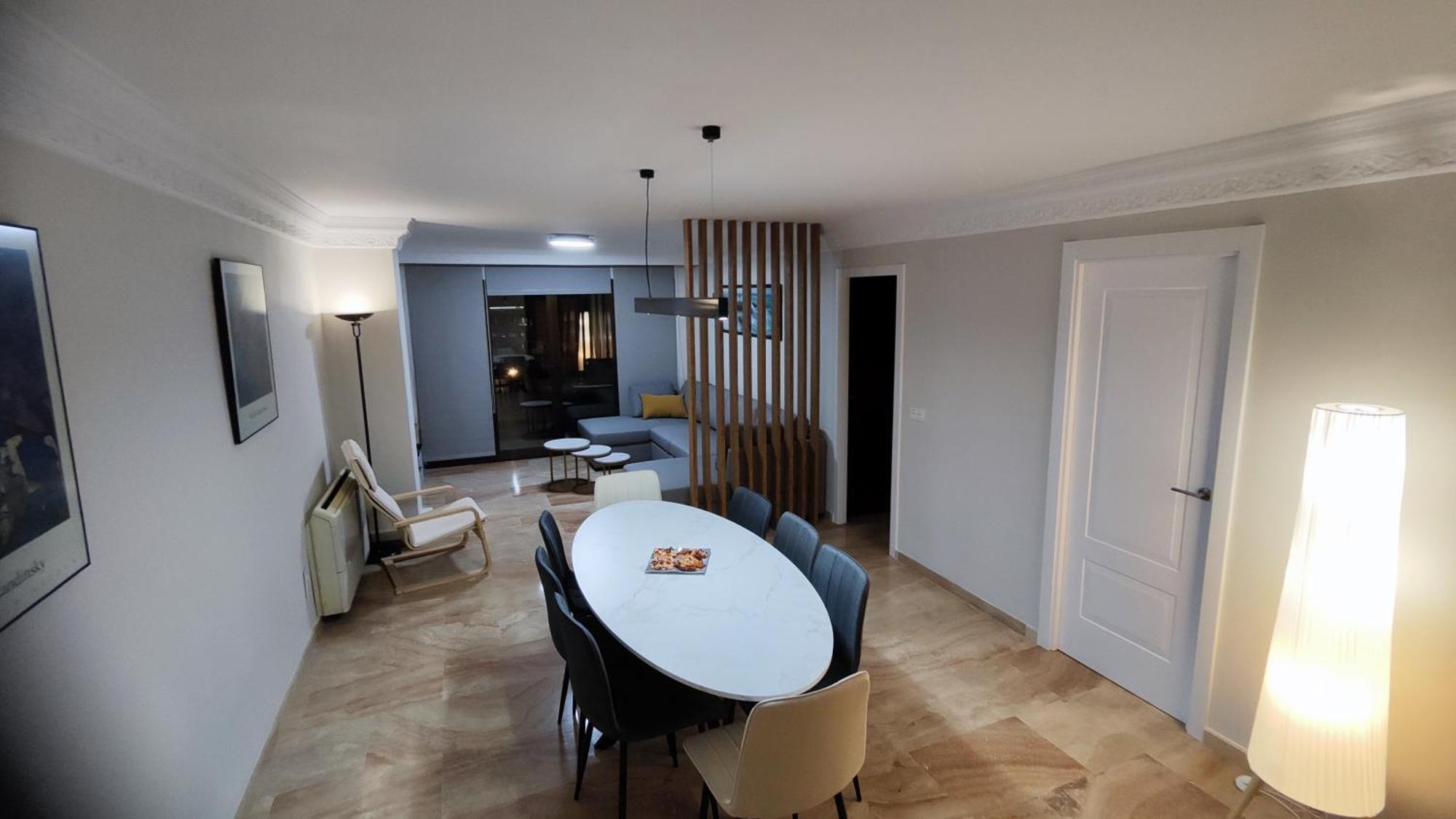 Seaviews Luxury Apartment *