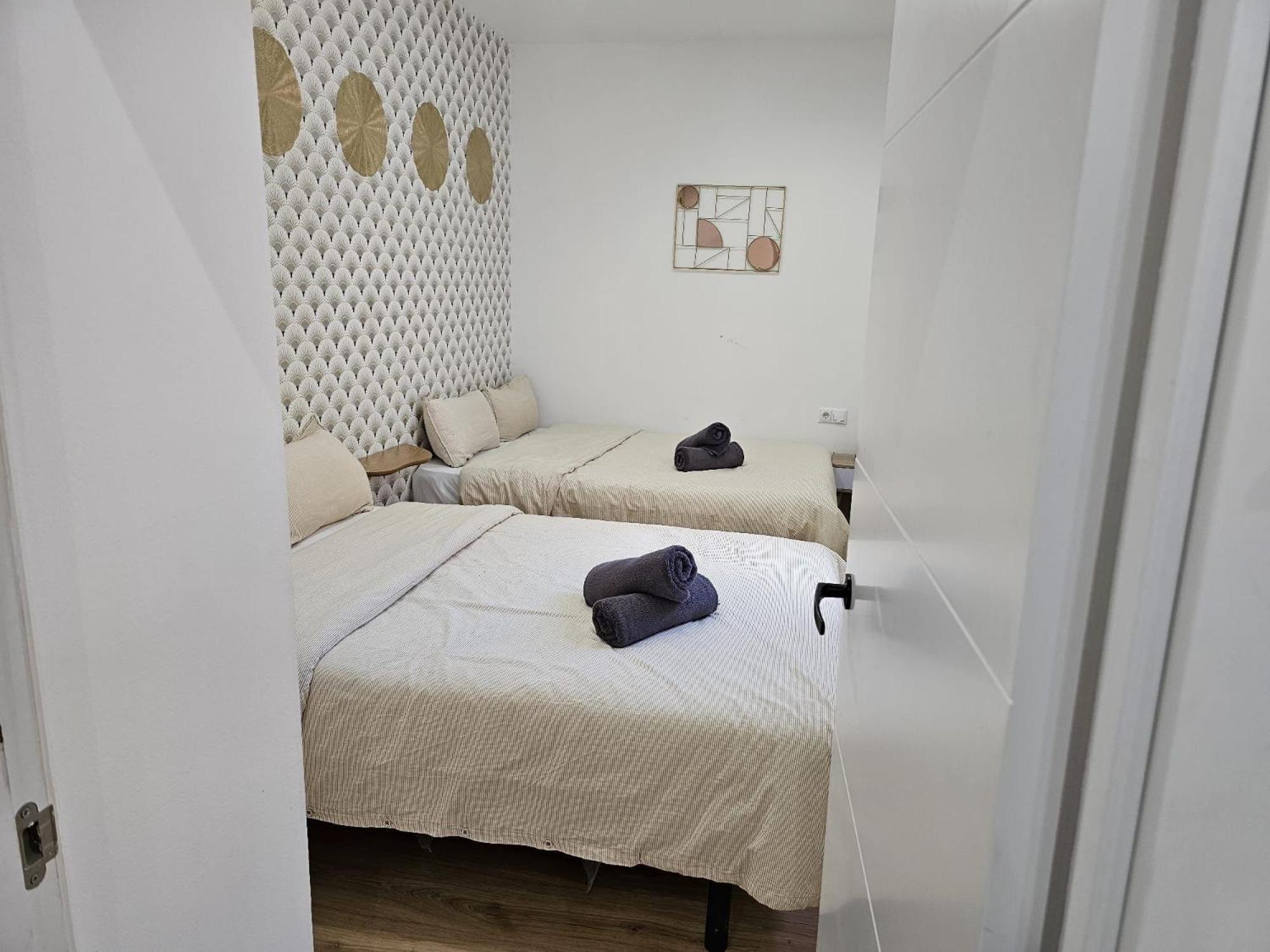 Appartement Centrum 8 *