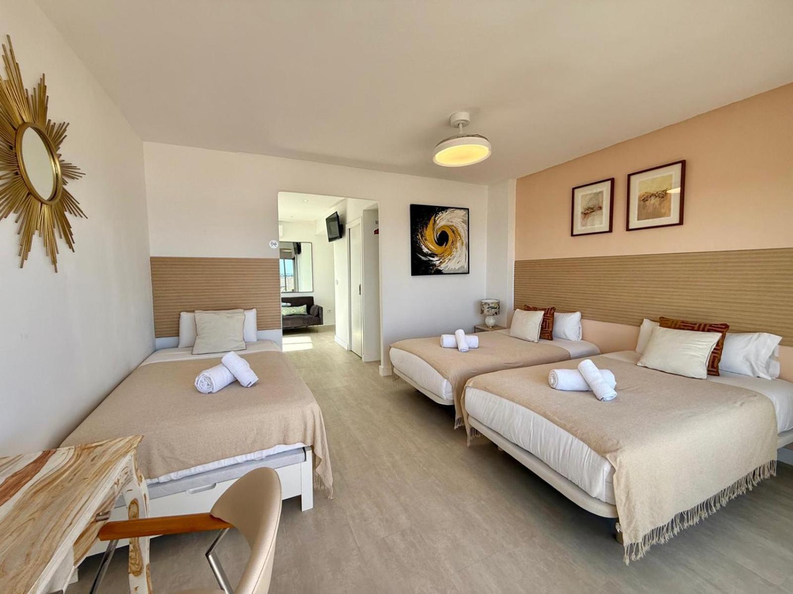 Riscal 19 By United Renters *