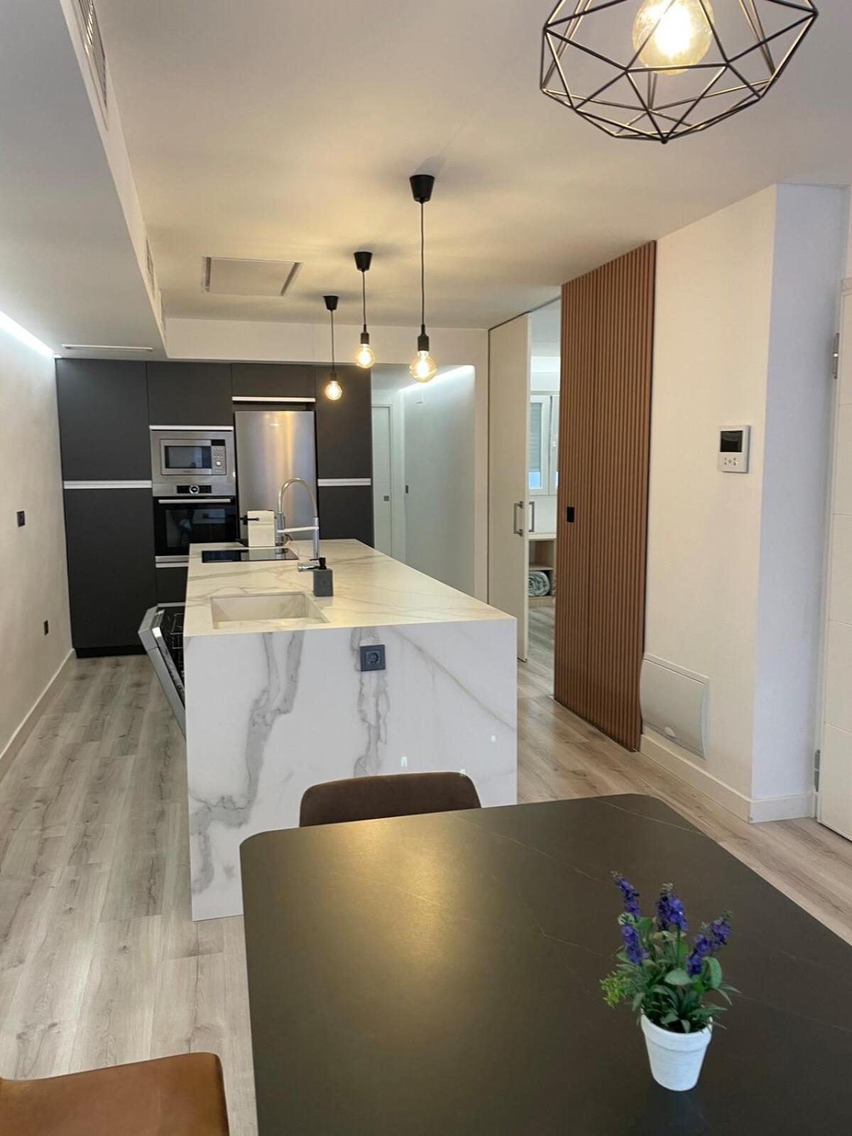 Apartamento 2 *