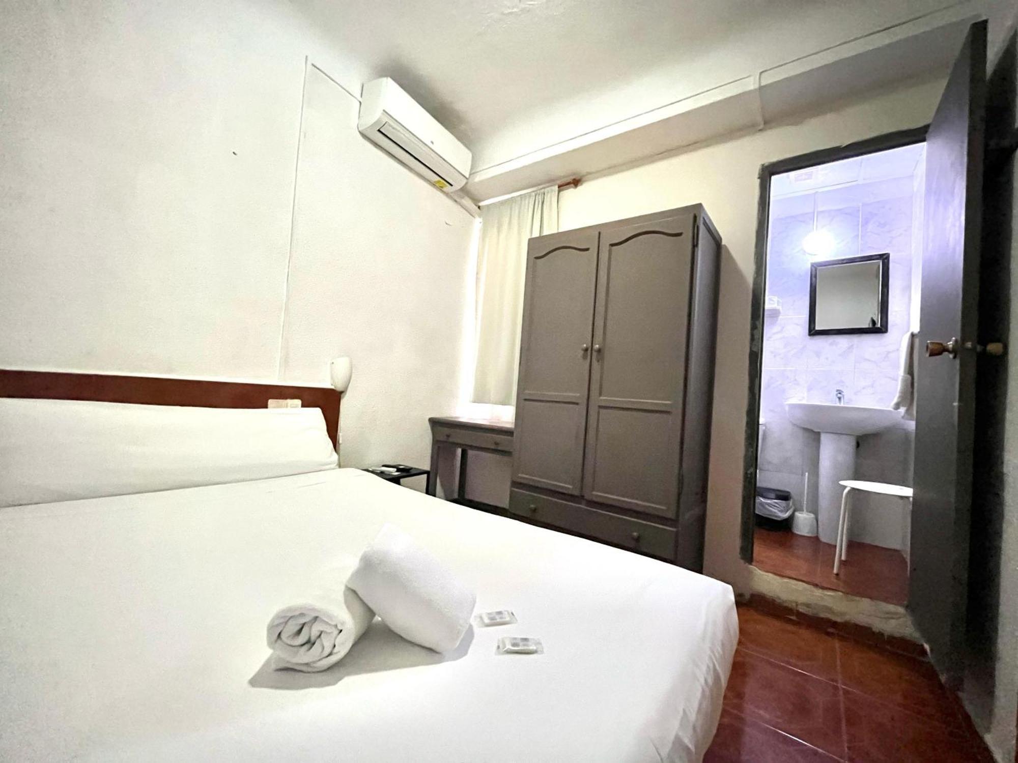 Latic Guest house *