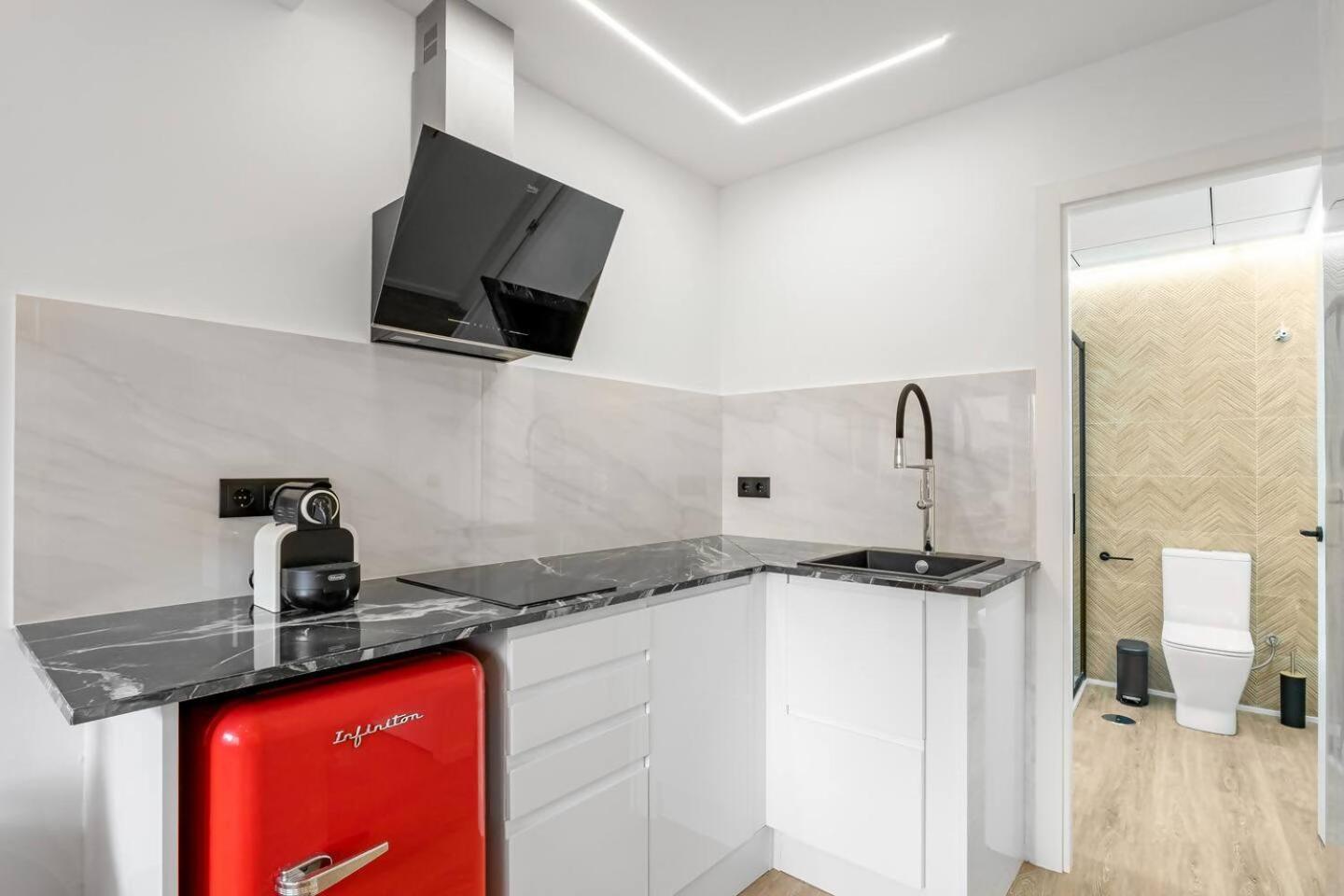 Lovelylofts Cathedral Penthouse Apartment