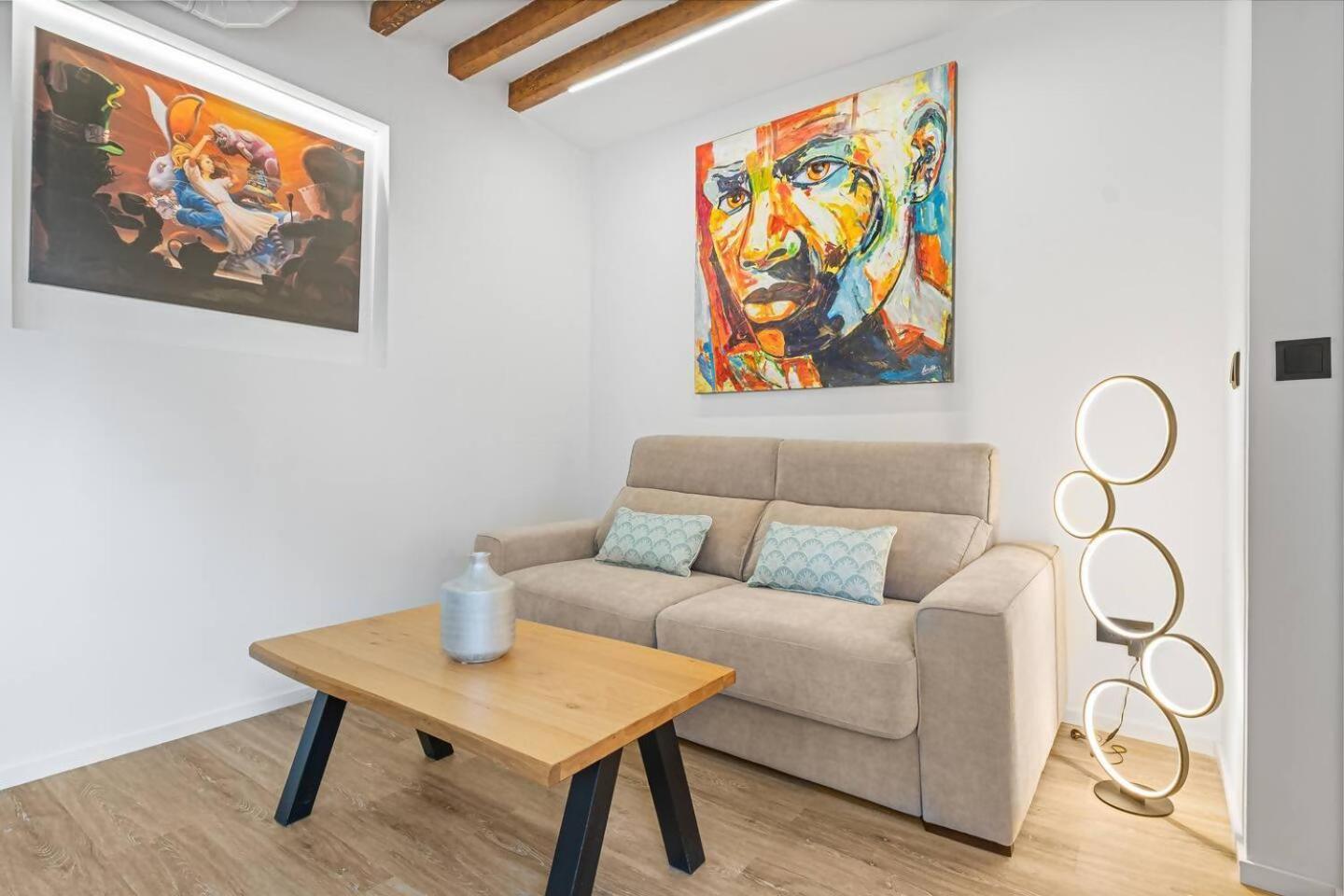 Lovelylofts Cathedral Penthouse * Alicante