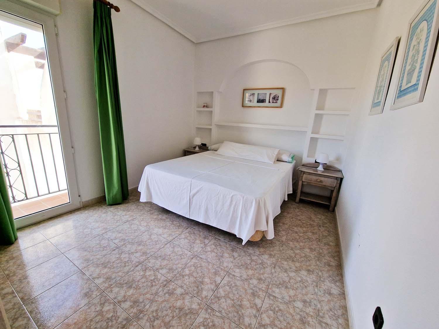 On Floor, With Big Terrace Alicante