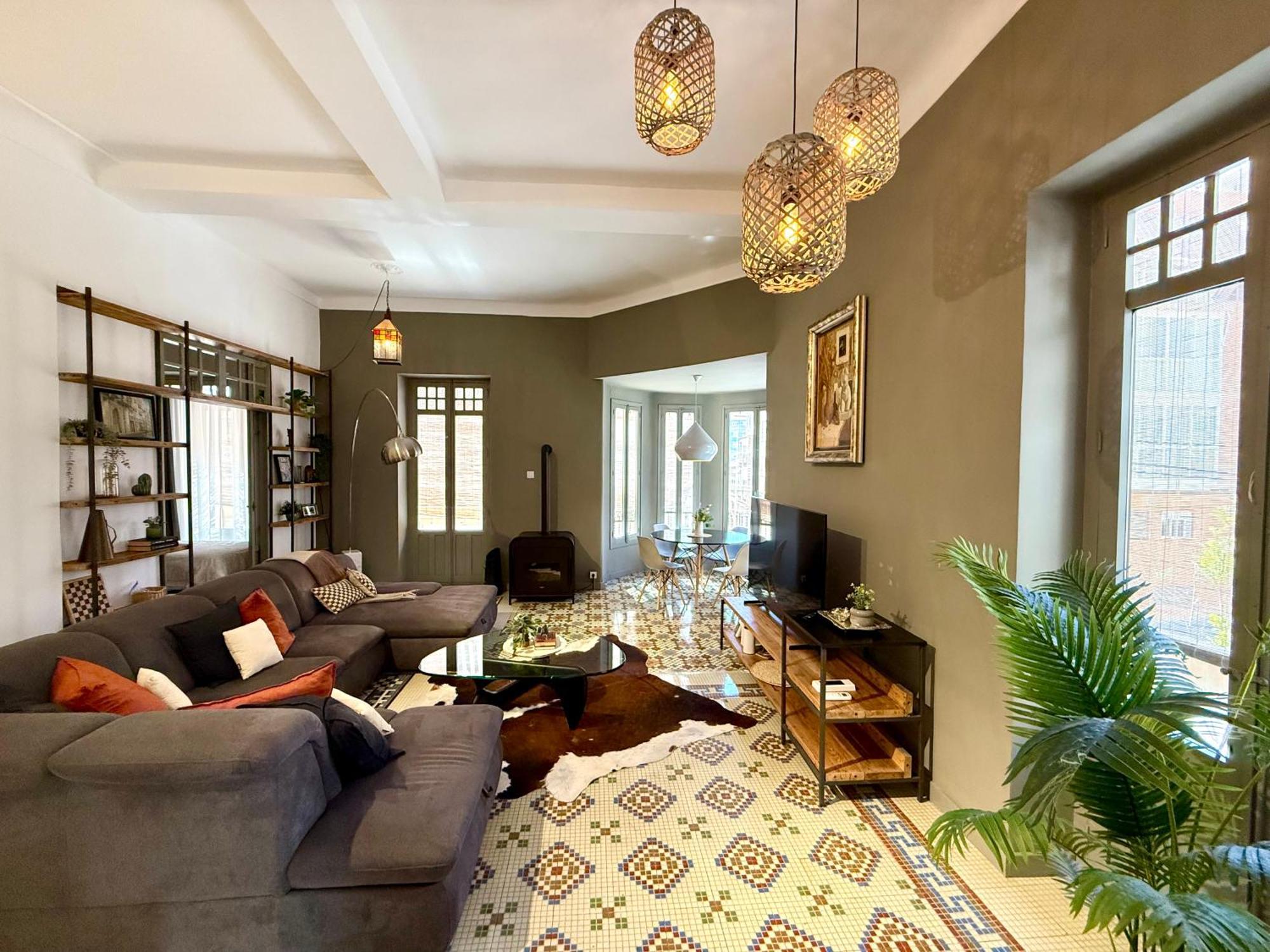 Luxurious Boutique Apartment, Centre *