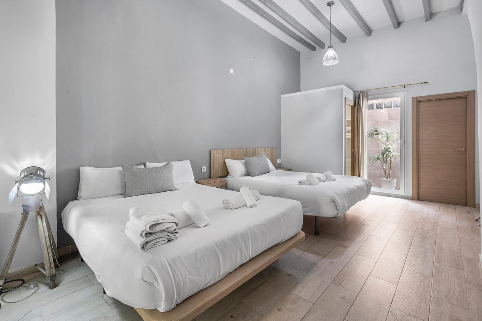 Modern & Bright Loft Near Market * Alicante