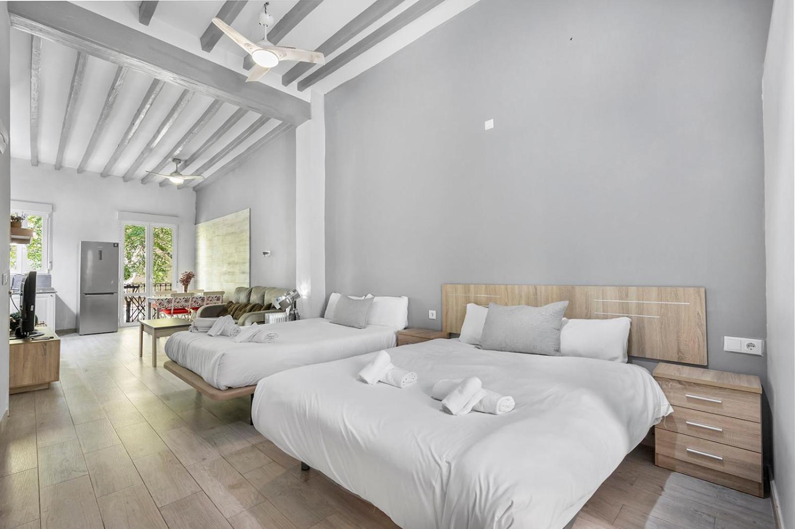 Modern & Bright Loft Near Market * Alicante