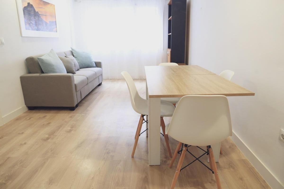 Apartment De 4
