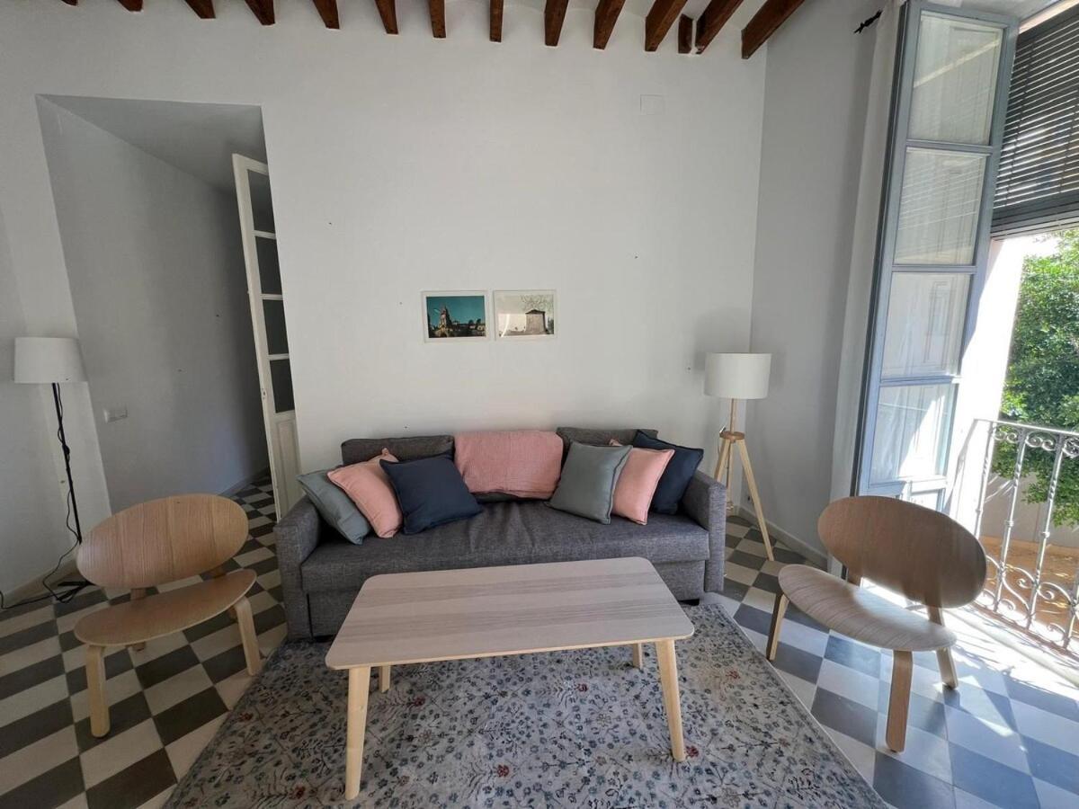 Stunning In Old Town, Centre & Apartment Alicante