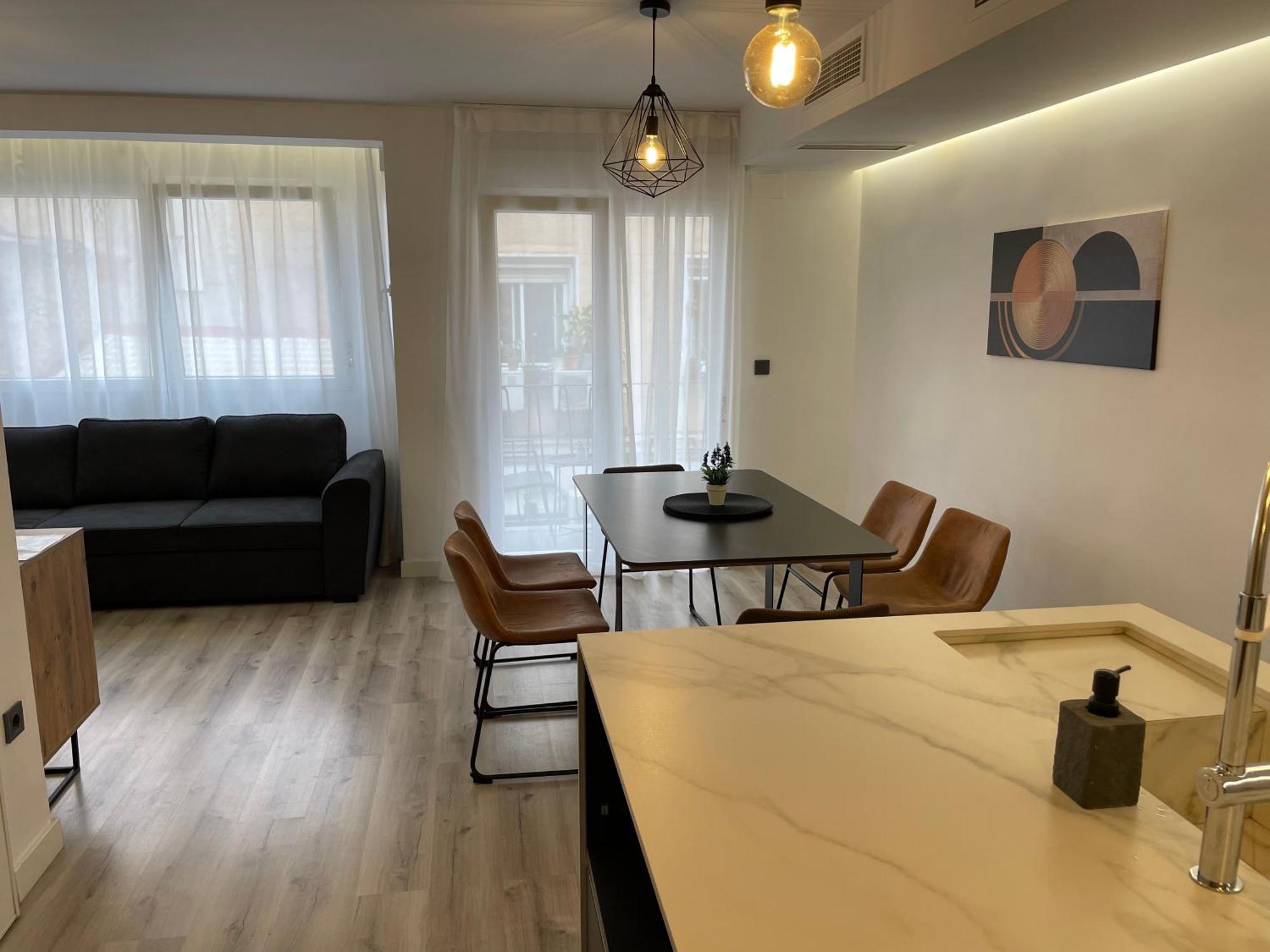 Apartamento 2 *
