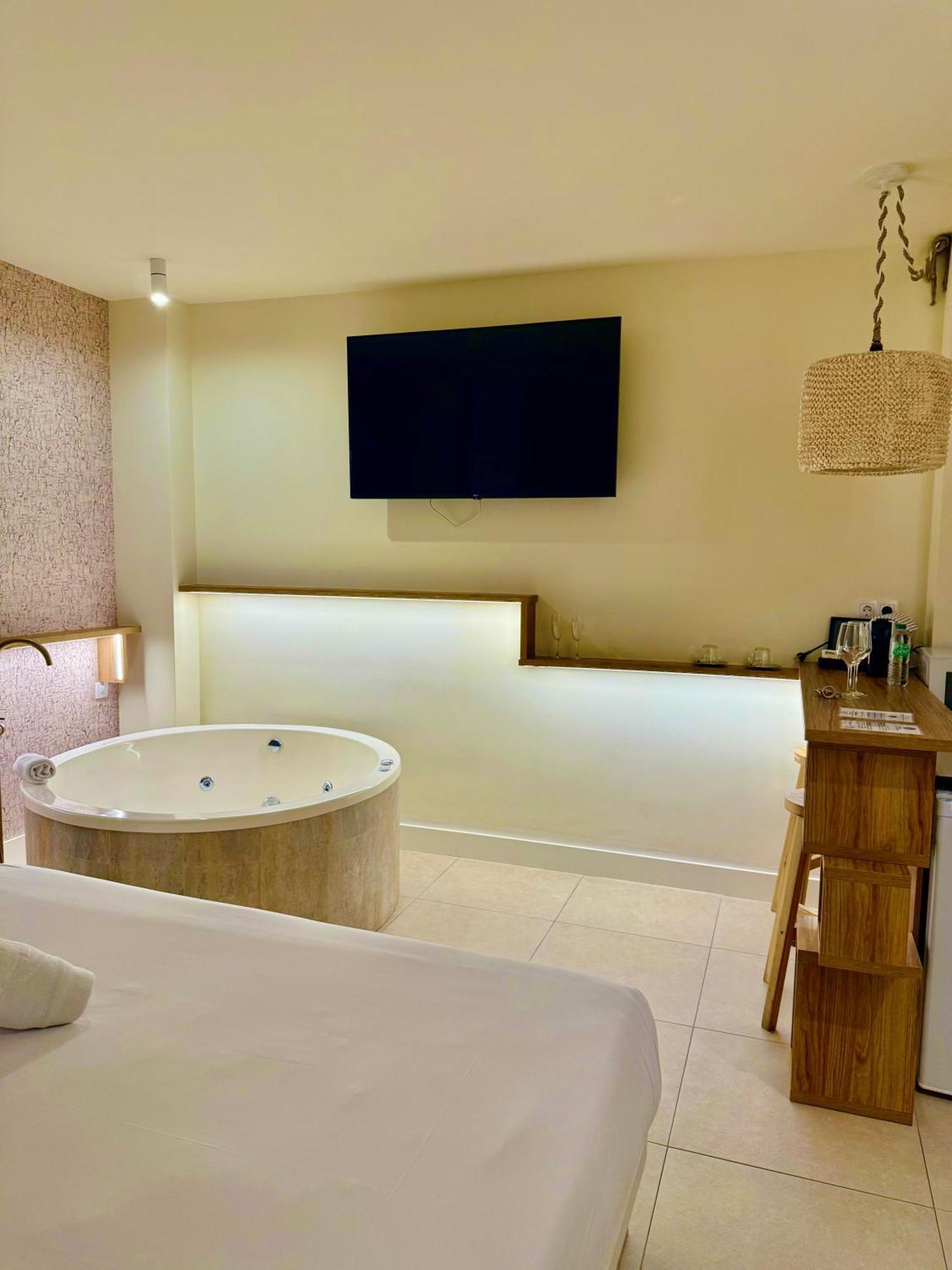 Apartamento Reina Victoria Velazquez *