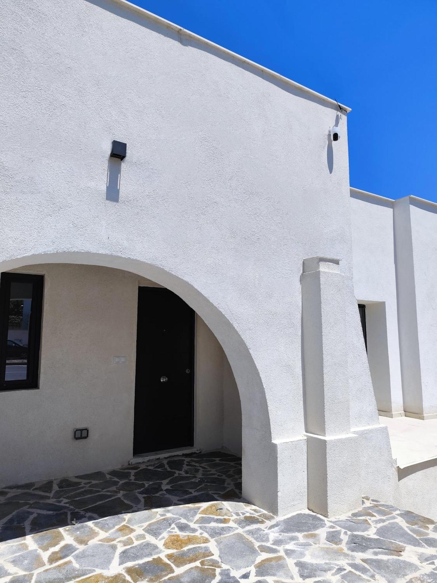 Mediterranean Moon House
