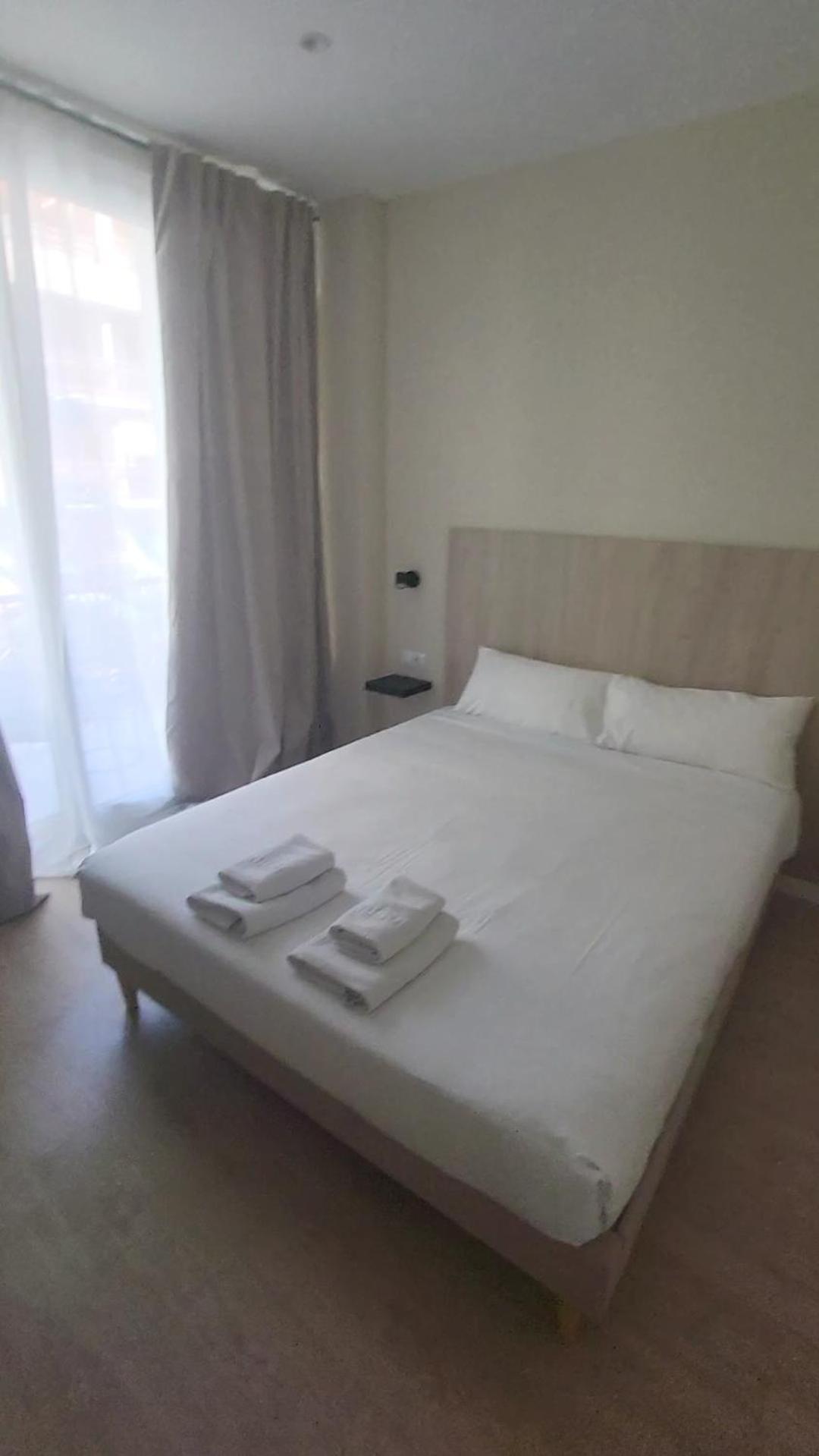 Charming Room With Private Bathroom * Alicante