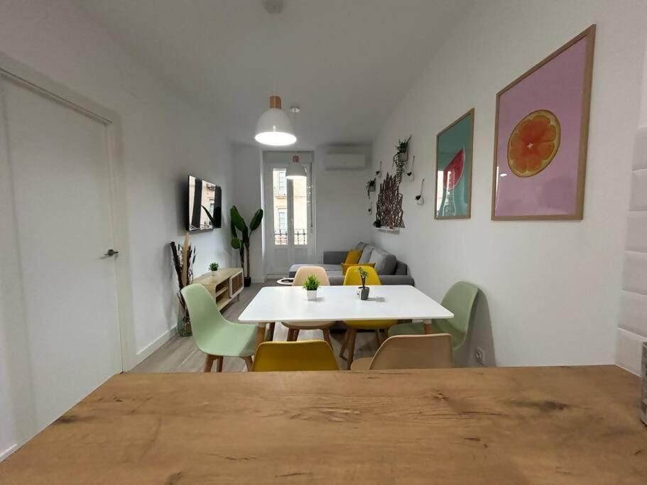 Apartamento Santa Faz Aire Acondicionado En 3 Bedrooms *