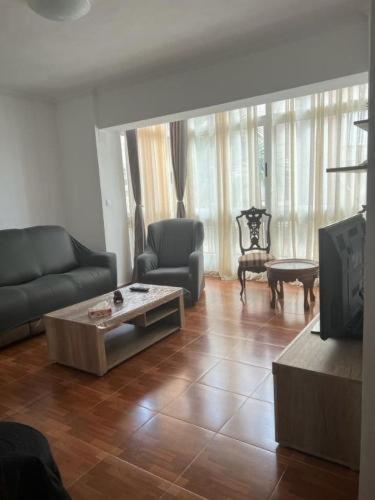 комната в квартире центре с прживанием в семье * Alicante