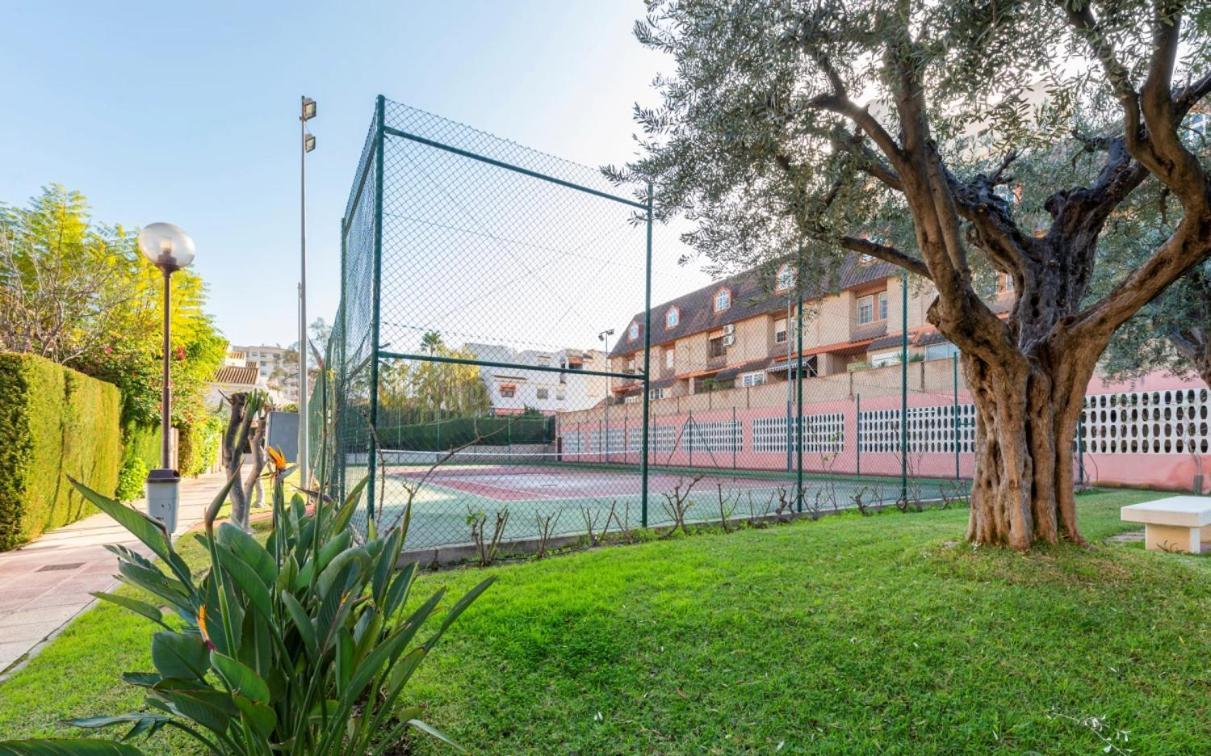 Ferienhaus Adosado Con Piscina En La Playa