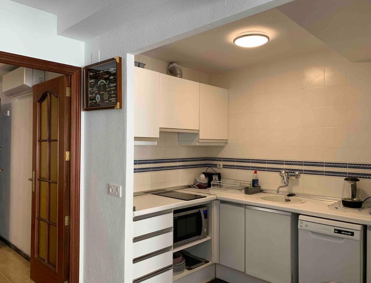 Alicante, Rue Pietonne ,plage, Climatisation Apartment