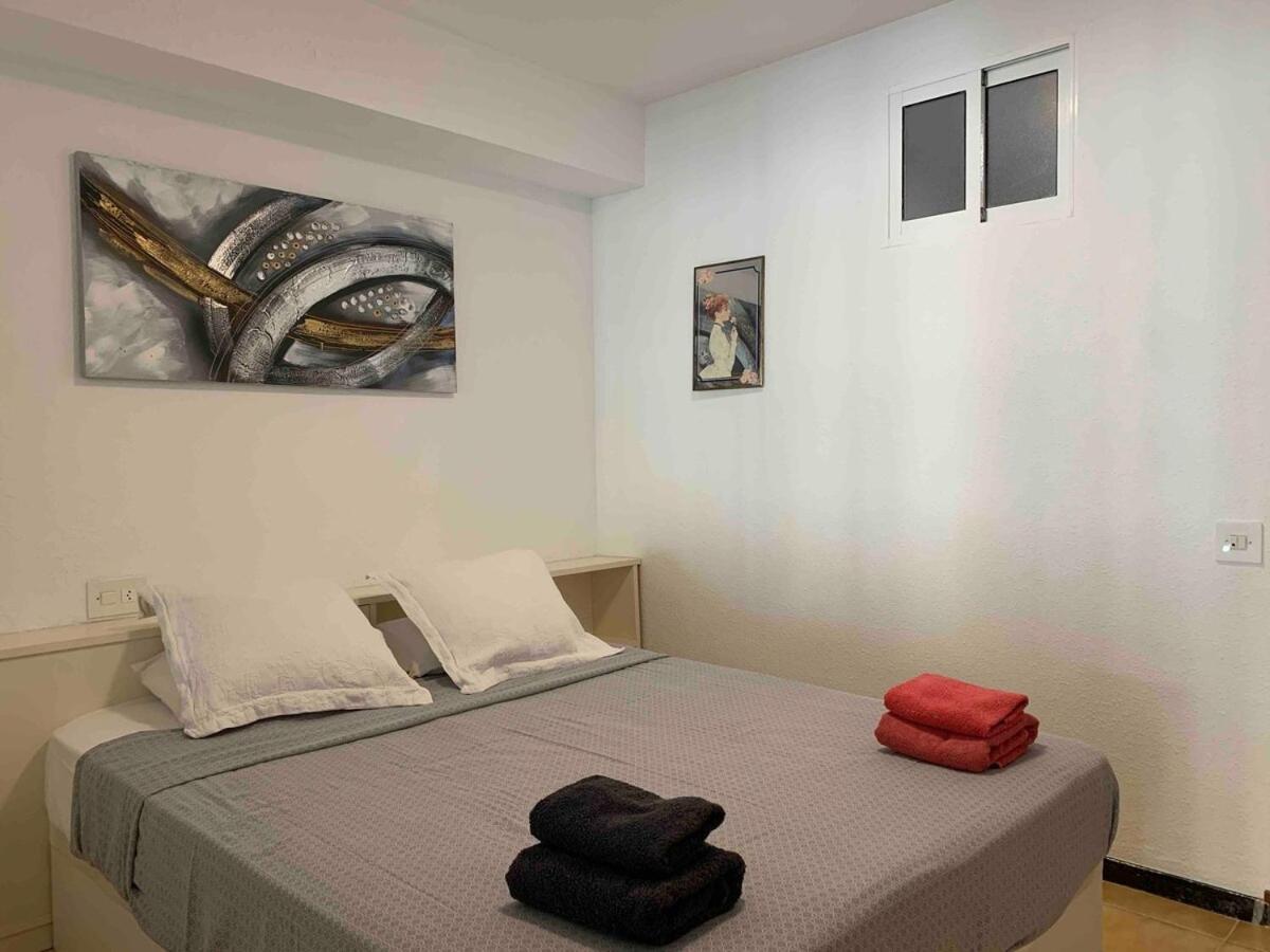 Alicante, Rue Pietonne ,plage, Climatisation Apartment *