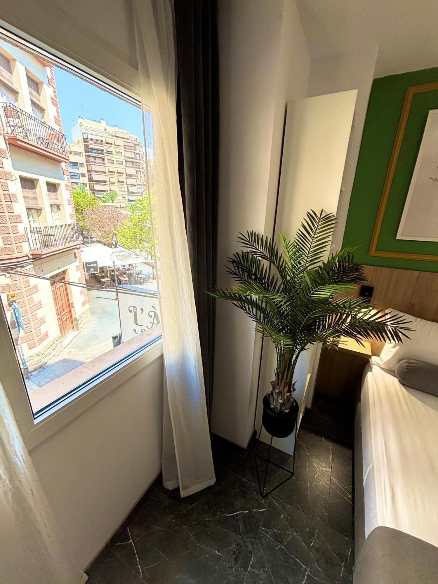 Parking & Patio, Design Centro Huoneisto