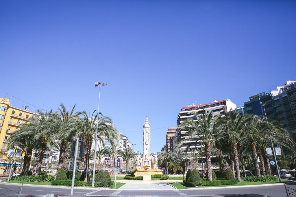 The Lucky Flats - Poeta Quintana * Alicante