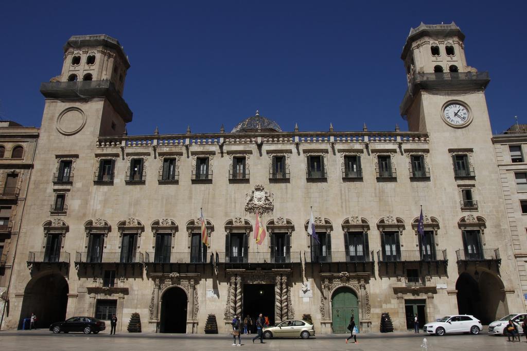 Playa A 500m En Centro Historico Alicante- Holidays B&f Huoneisto Alicante