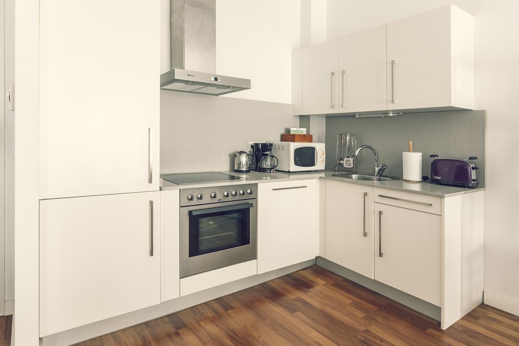 Appartement Modern - *