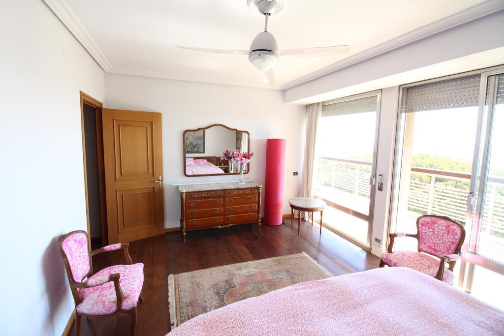 Torre Alicante Apartments