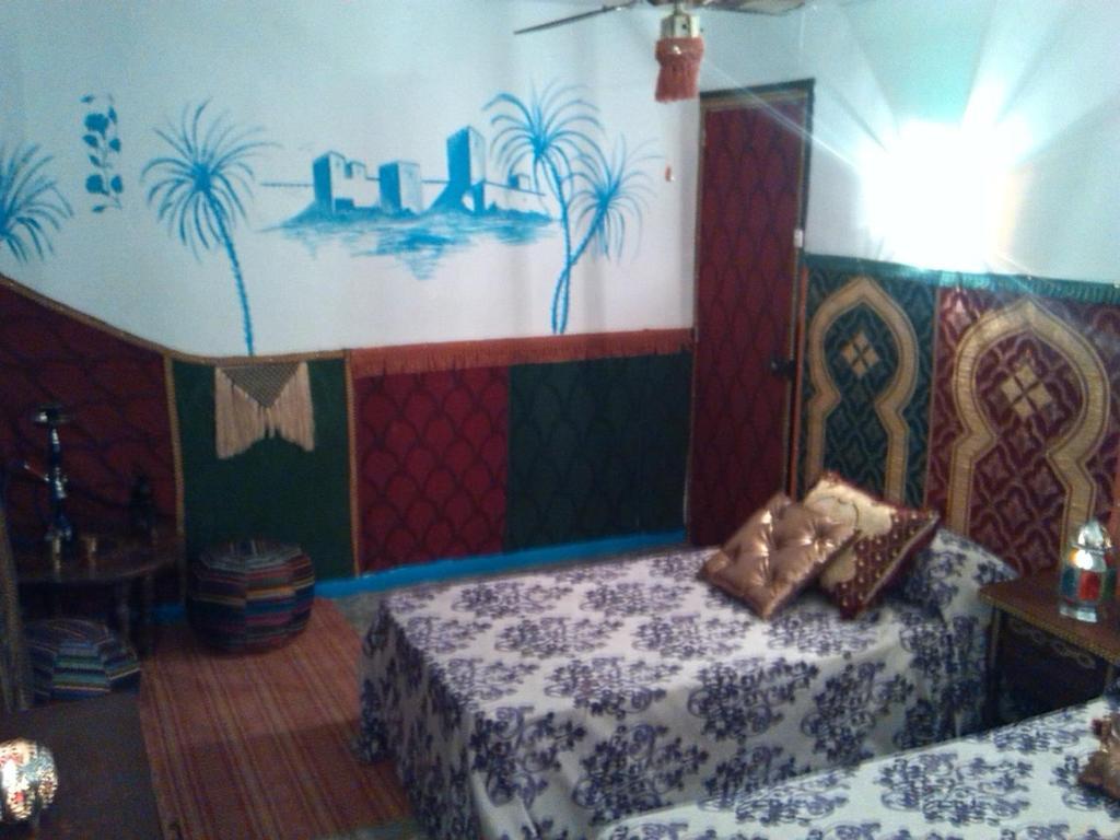 Guest house Versalles *
