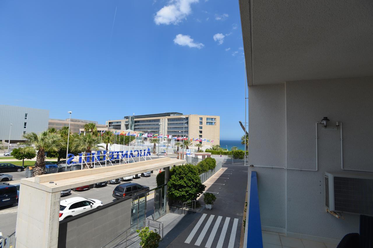 Hills Aparthotel