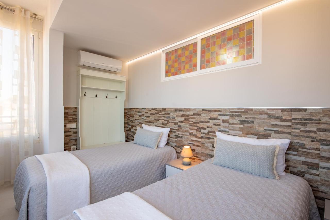 Skylights Alicante