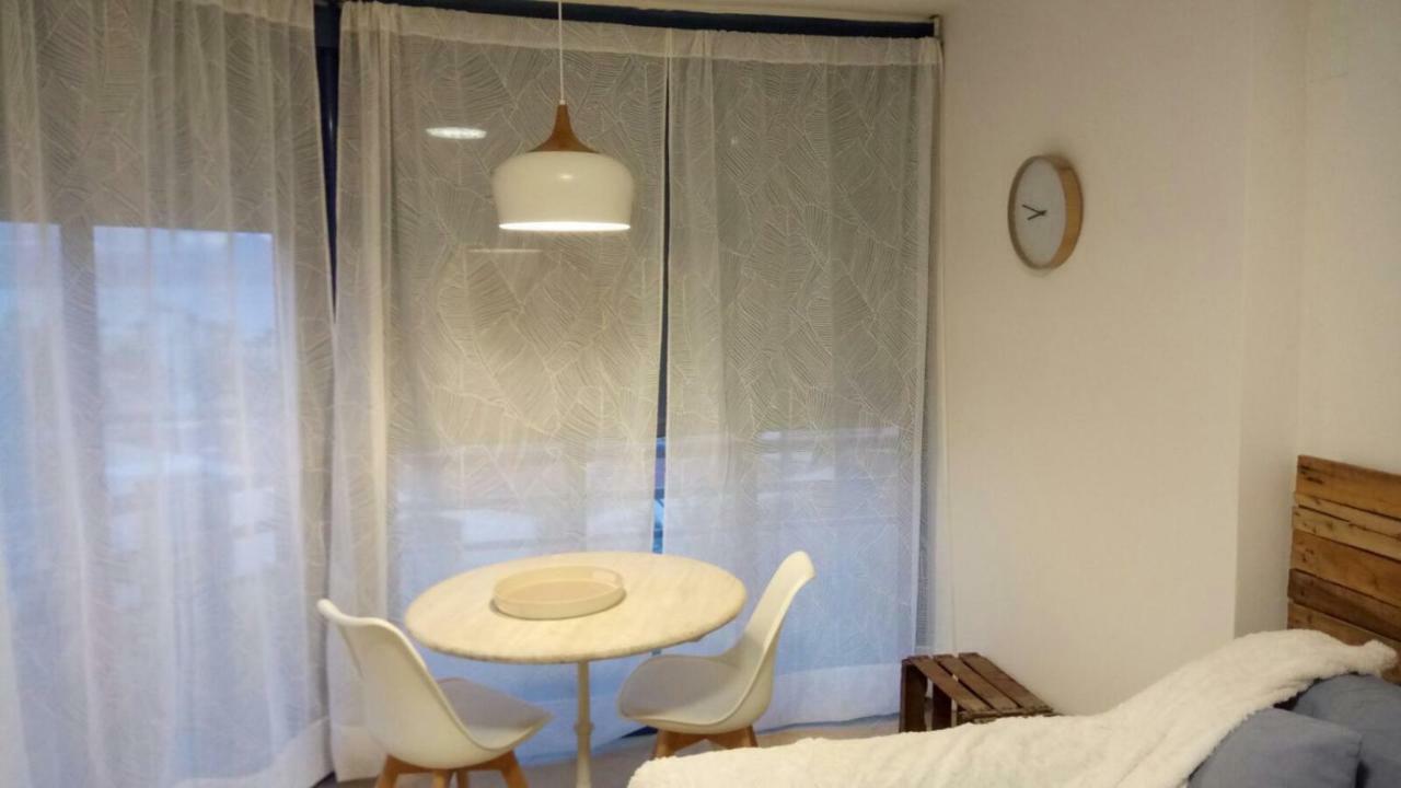 Primera Linea Y Con Encato En Playa De San Juan Appartement