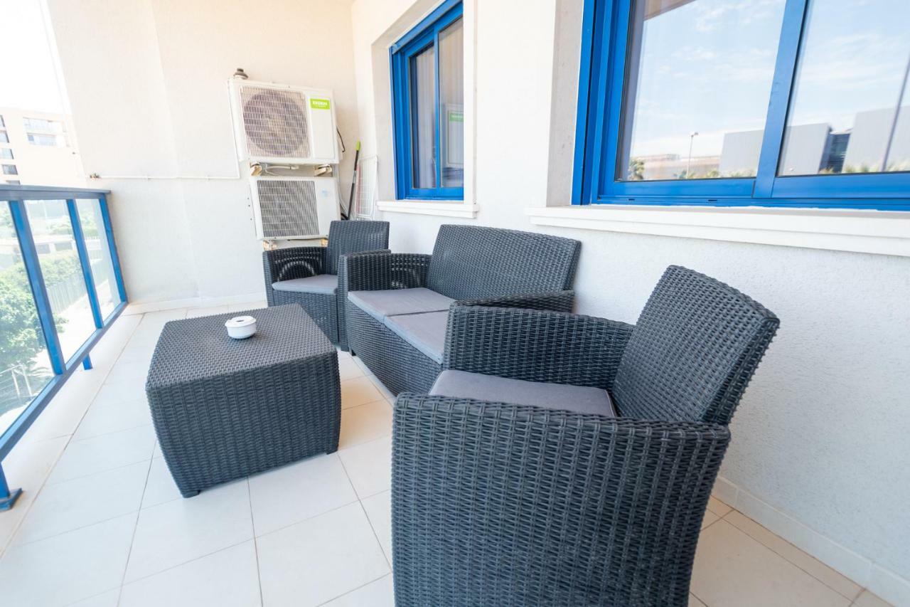 Hills Aparthotel