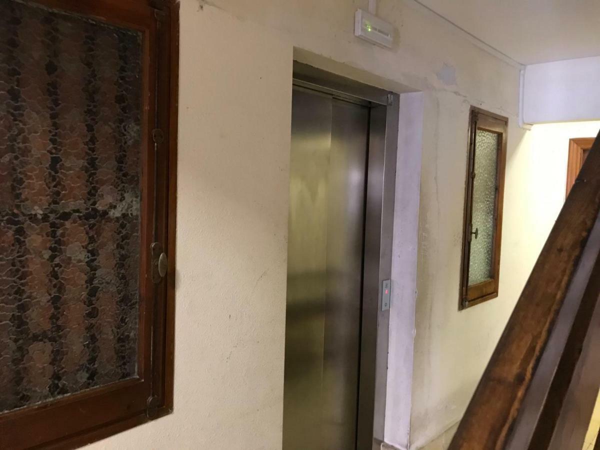 Torregrosa Apartment *