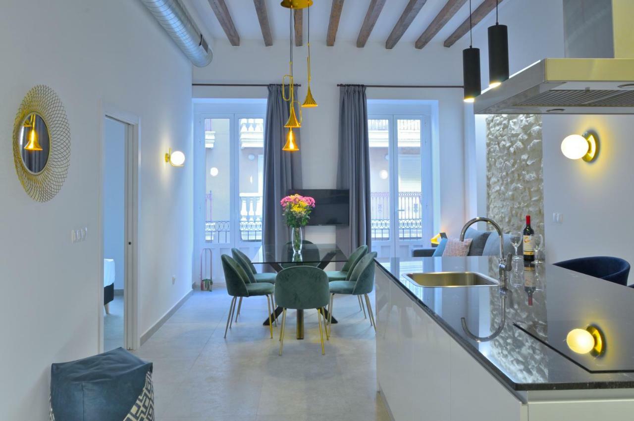 Apartment Myflats Luxury Downtown