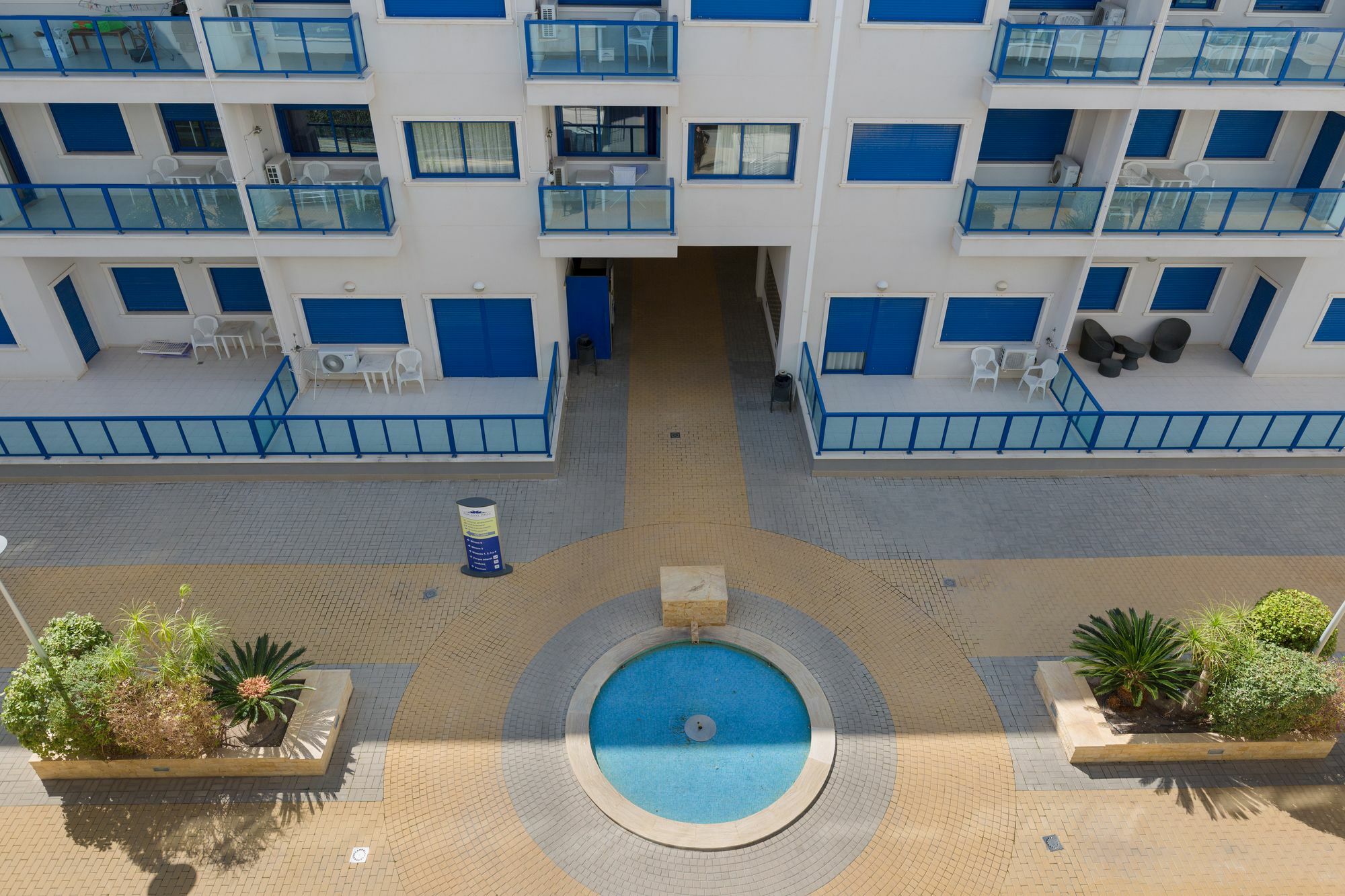 Aparthotel Hills
